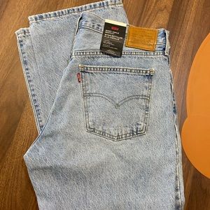 Levi’s Mid Rise Ankle Bootcut